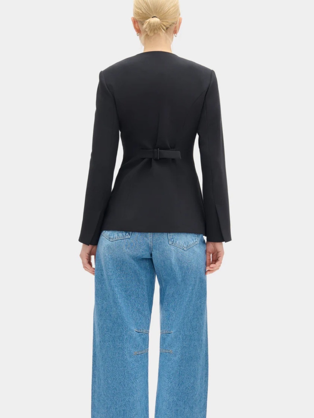 ALIGNE Daphne Waisted Blazer in Black - Picture 3 of 11